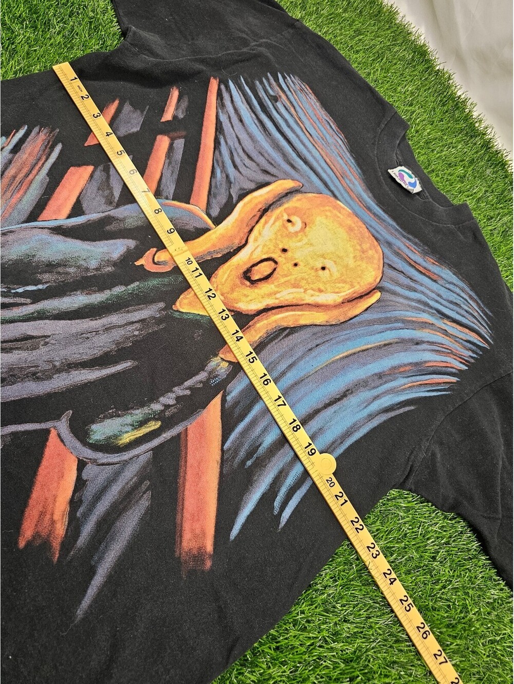 Vintage 1996 Liquid Blue The Scream Graphic T-Shirt XL - Picture 6 of 9